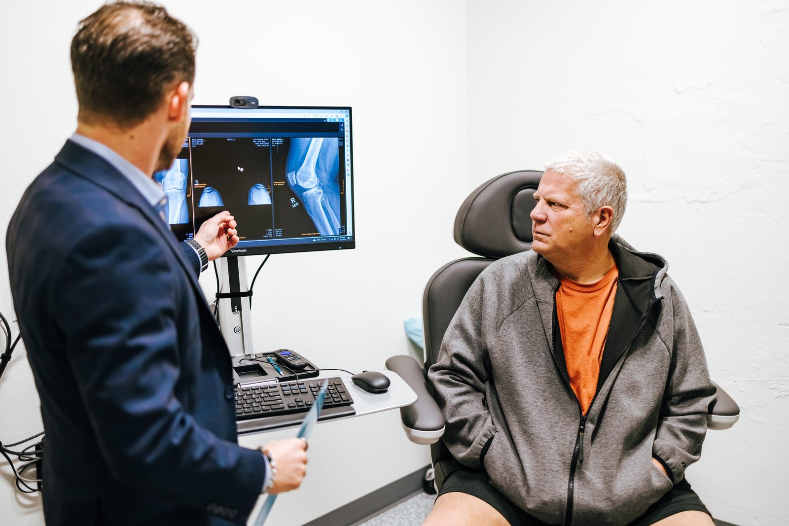 Pinnacle Integrative Orthopedics consultation room